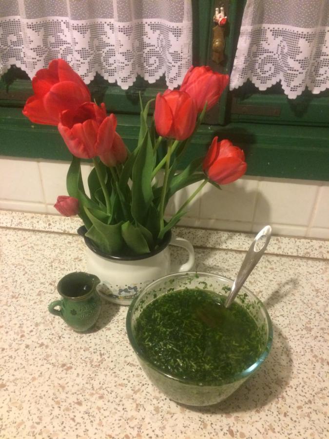 Falubiro Vendeghaza Bekolce Bagian luar foto